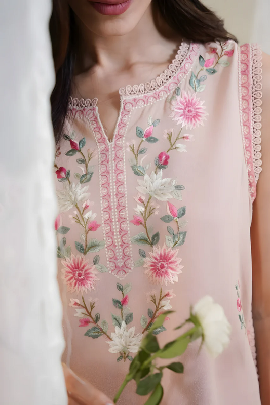 3PC EMBROIDERED LAWN SUIT - HS-716