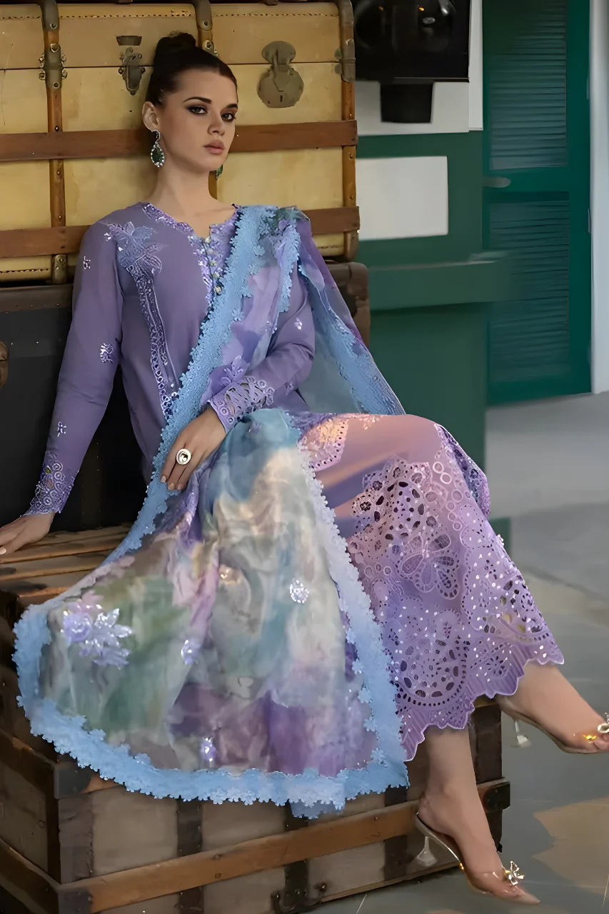 3PC EMBROIDERED LAWN SUIT - HS-210