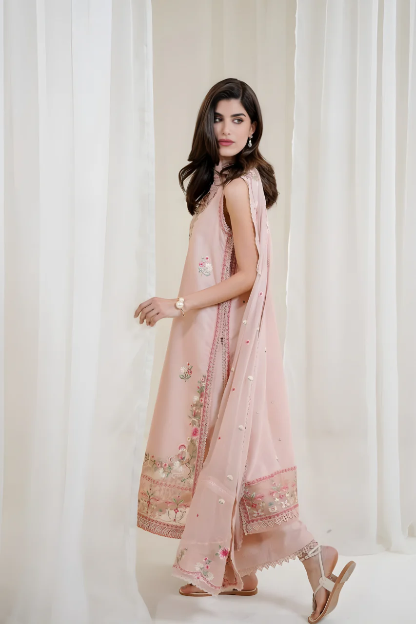 3PC EMBROIDERED LAWN SUIT - HS-716